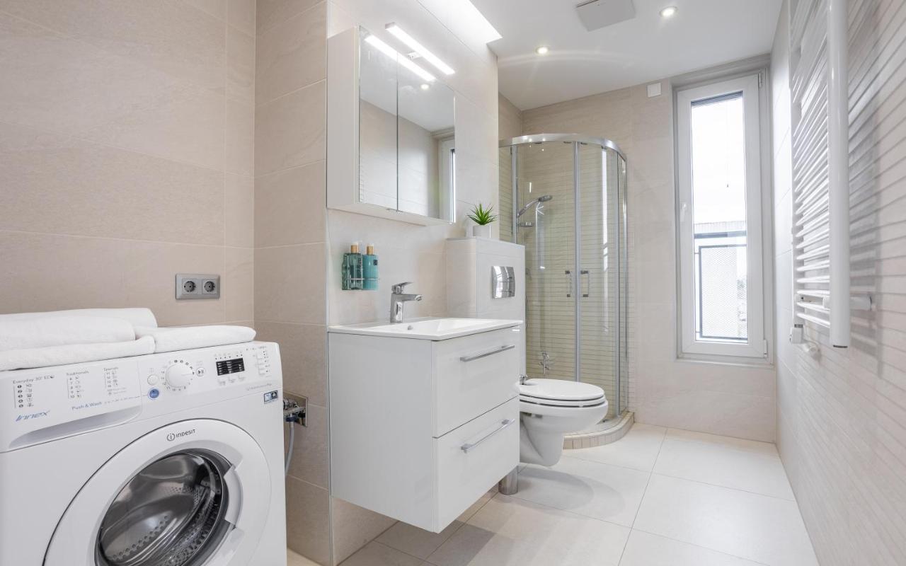 Avand Apartments 데브레첸 외부 사진